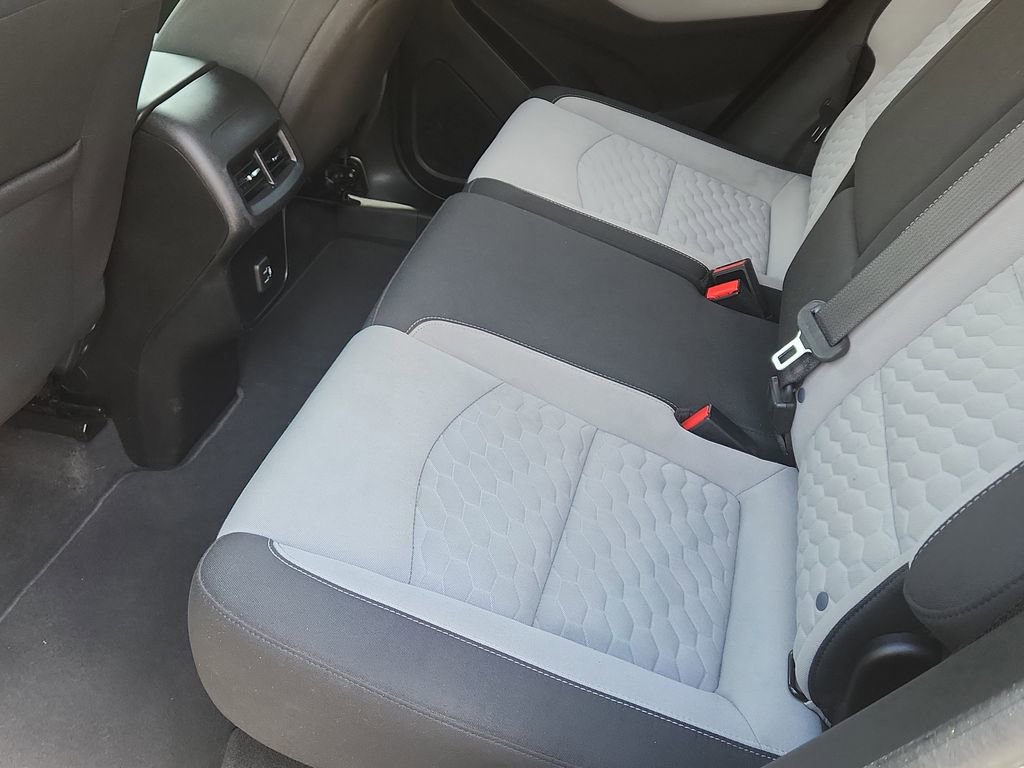Used 2019 Chevrolet Equinox LT AWD/4WD image 9