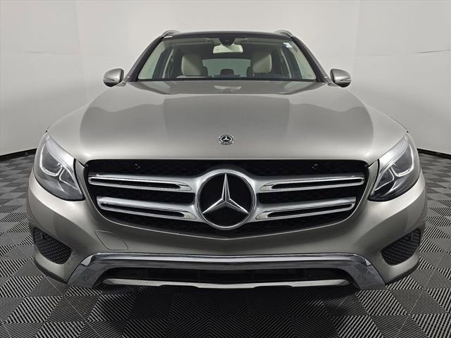 Used 2019 Mercedes-Benz GLC 300 4MATIC image 10