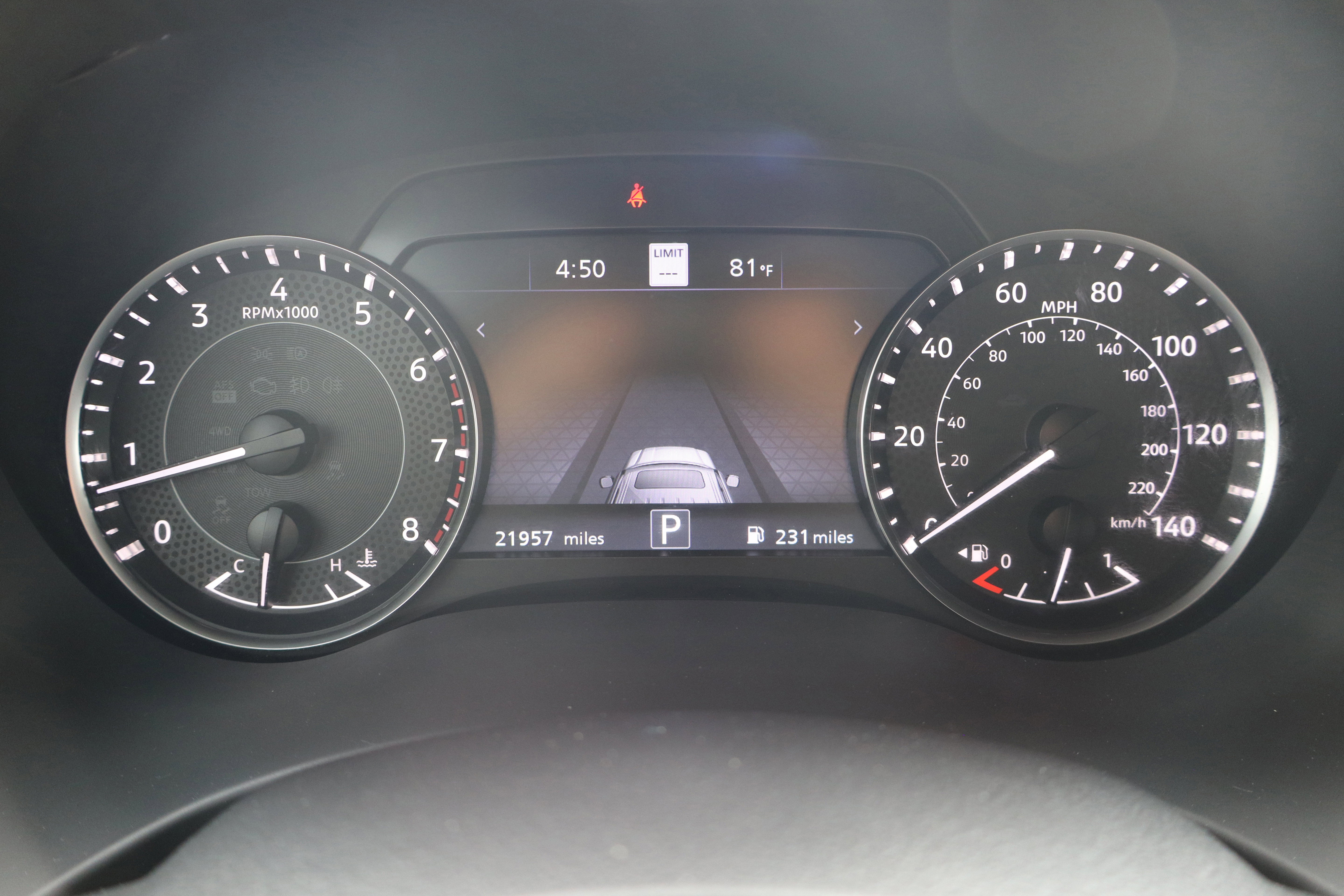 Used 2024 Nissan Armada Platinum w/ Cargo Package image 33