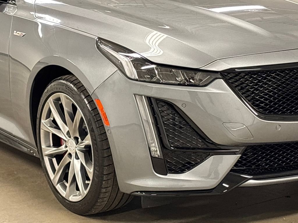 Used 2021 Cadillac CT5 V w/ Premium Package image 5