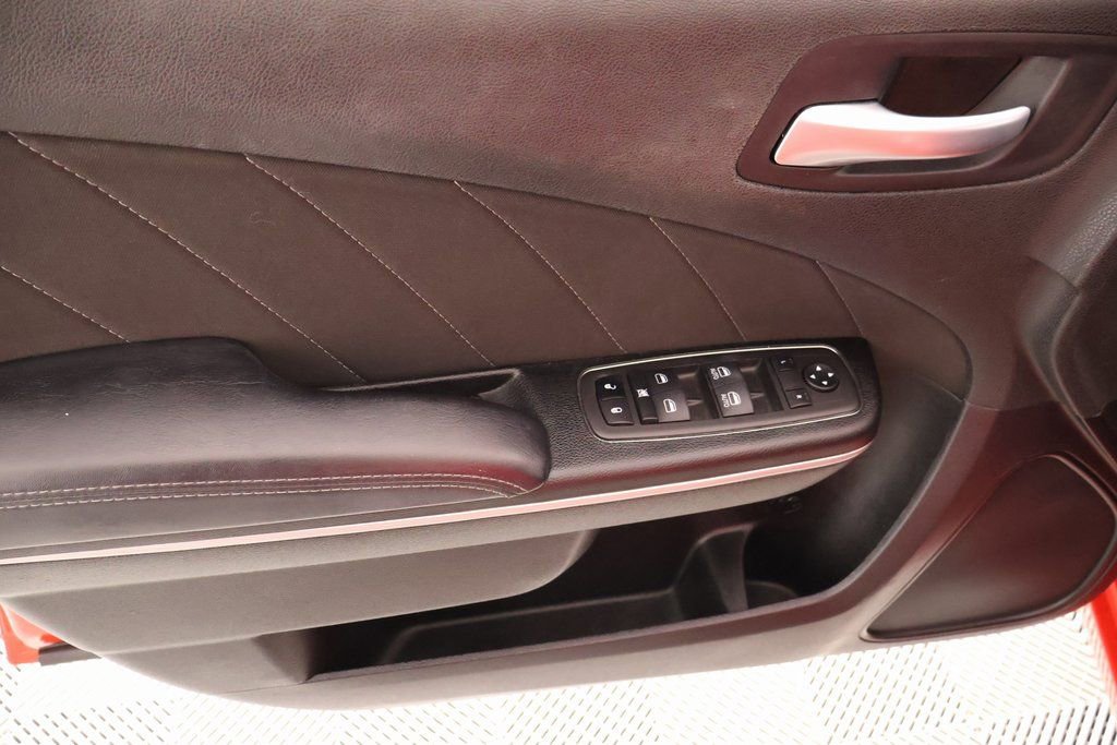 Used 2023 Dodge Charger SXT image 14