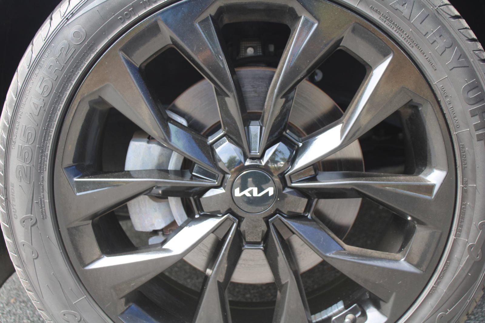 Certified 2022 Kia Sorento SX FWD image 19