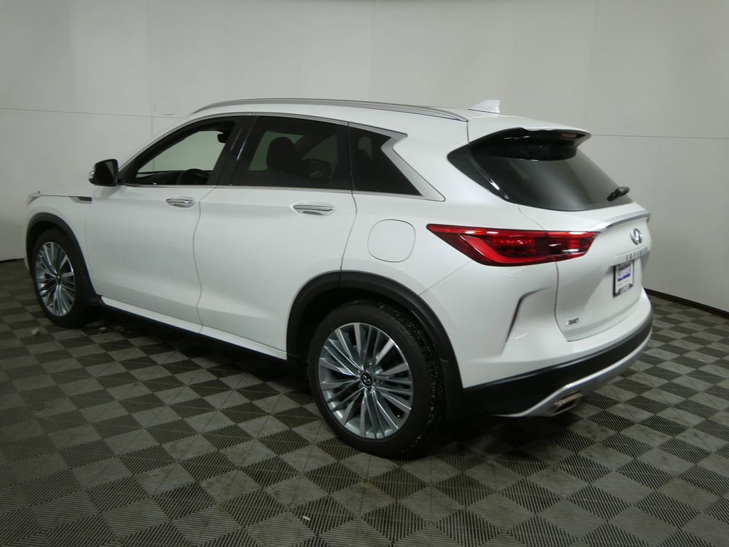 Used 2024 INFINITI QX50 Sensory image 6