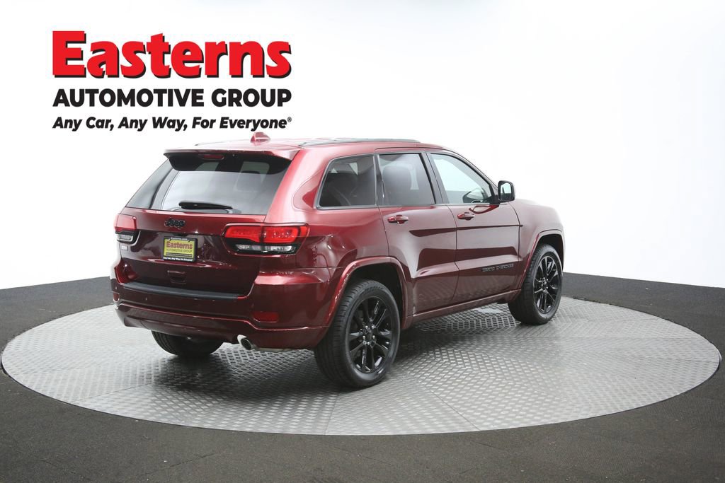 Used 2021 Jeep Grand Cherokee Laredo X image 39
