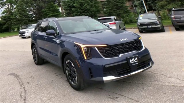 New 2025 Kia Sorento S w/ Panoramic Sunroof Package image 5