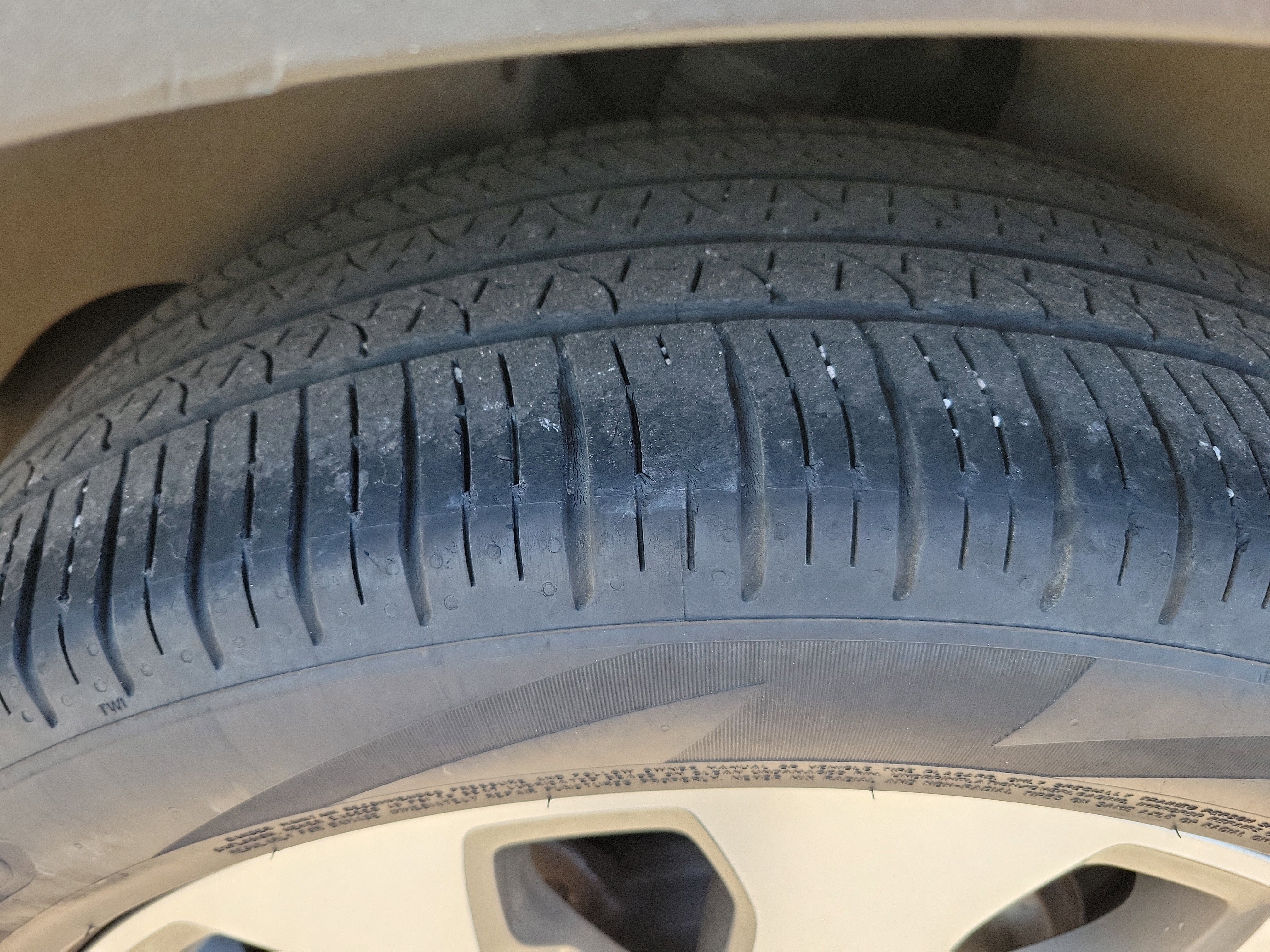 Used 2020 Kia Telluride S w/ S 8 Passenger Seating Package image 31