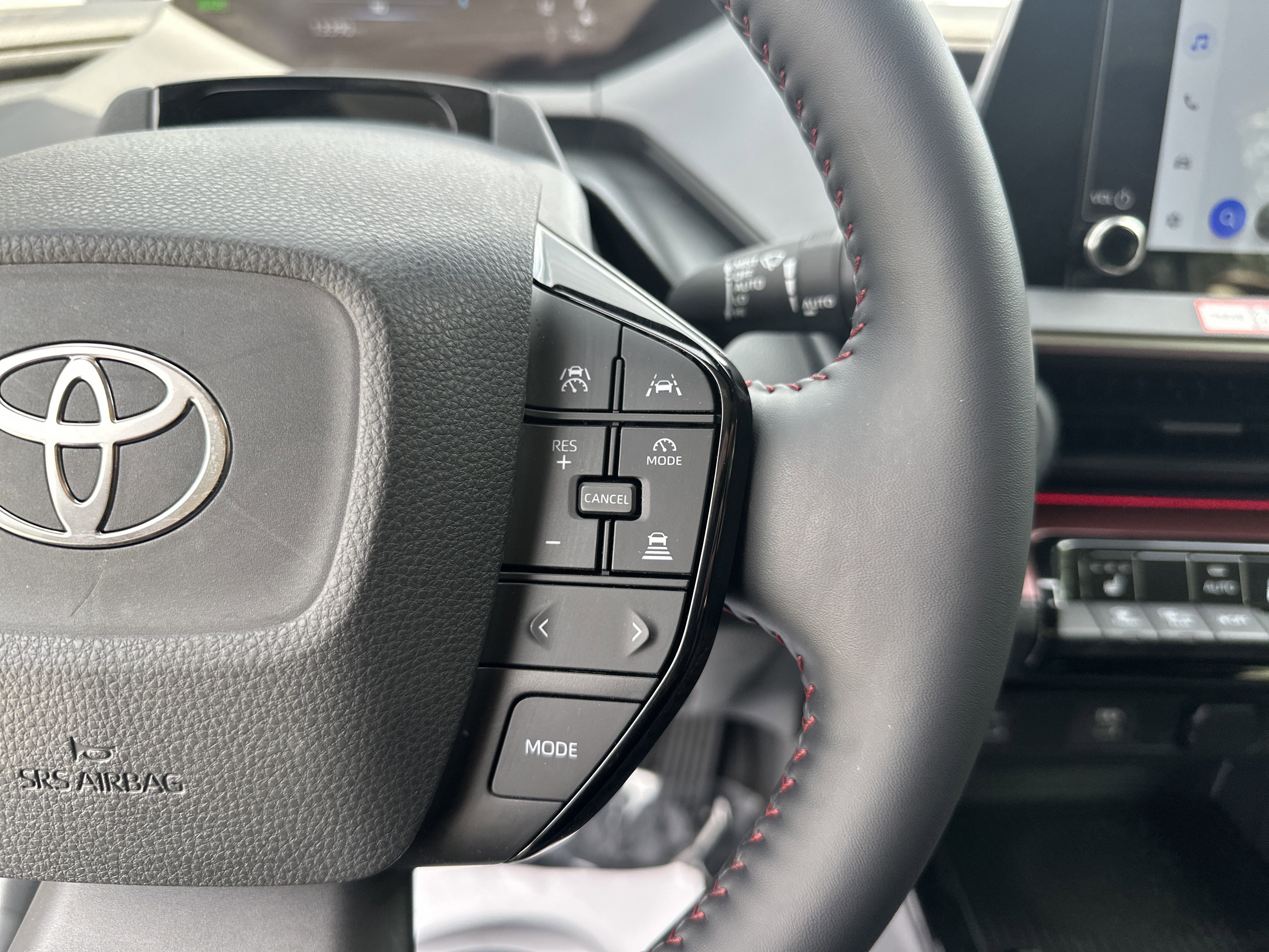 Used 2026 Toyota Prius Plug-In Hybrid FWD image 20