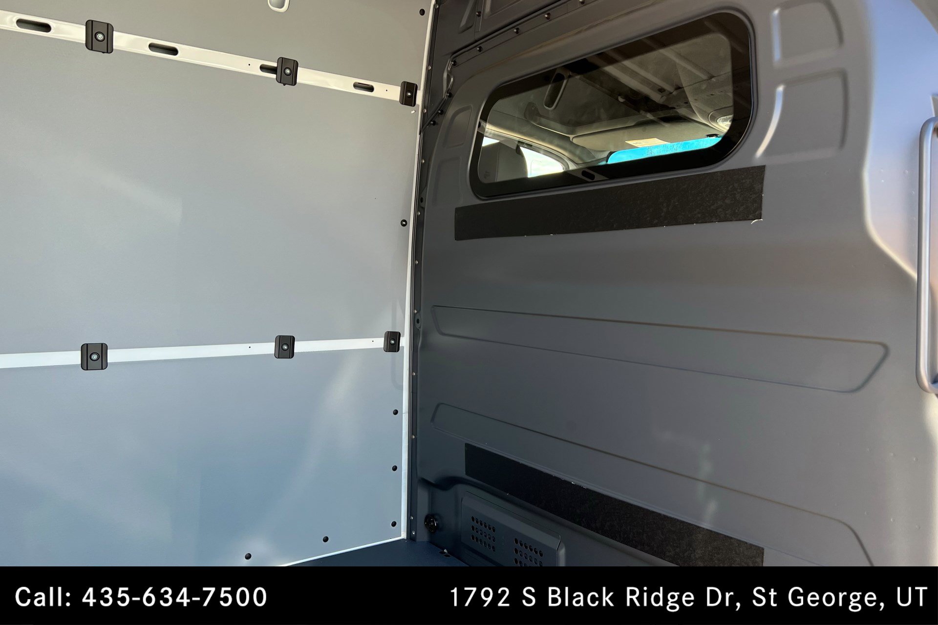 Used 2026 Mercedes-Benz Sprinter 2500 image 16