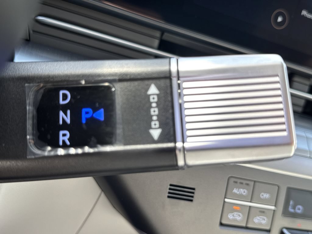 New 2026 Hyundai Kona SEL Premium FWD image 30