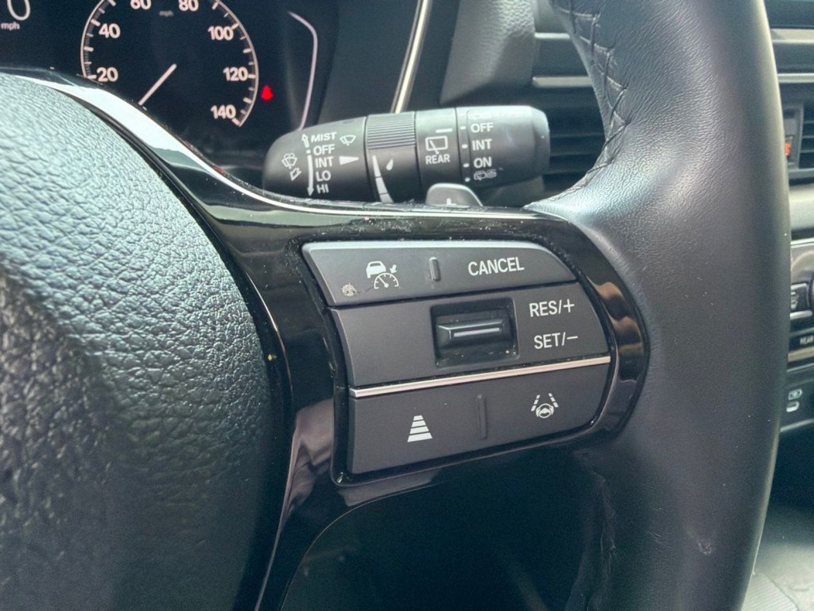 Used 2024 Honda Pilot Touring image 22