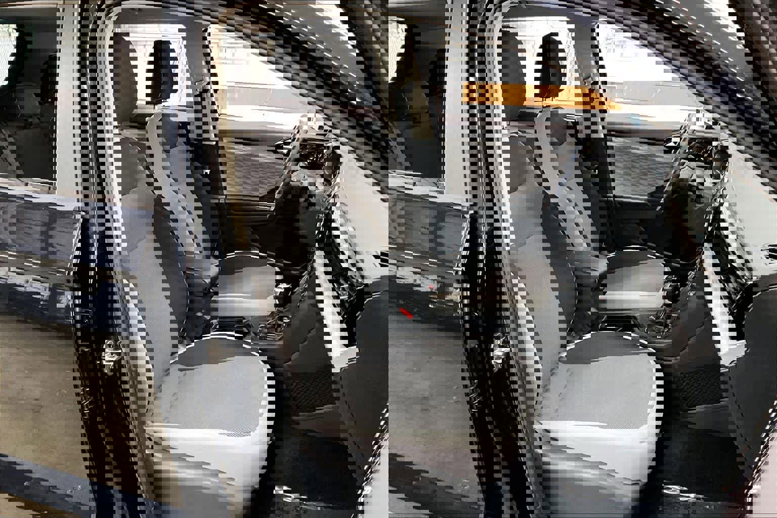 Used 2022 Volkswagen Taos S w/ IQ Drive S Package image 10