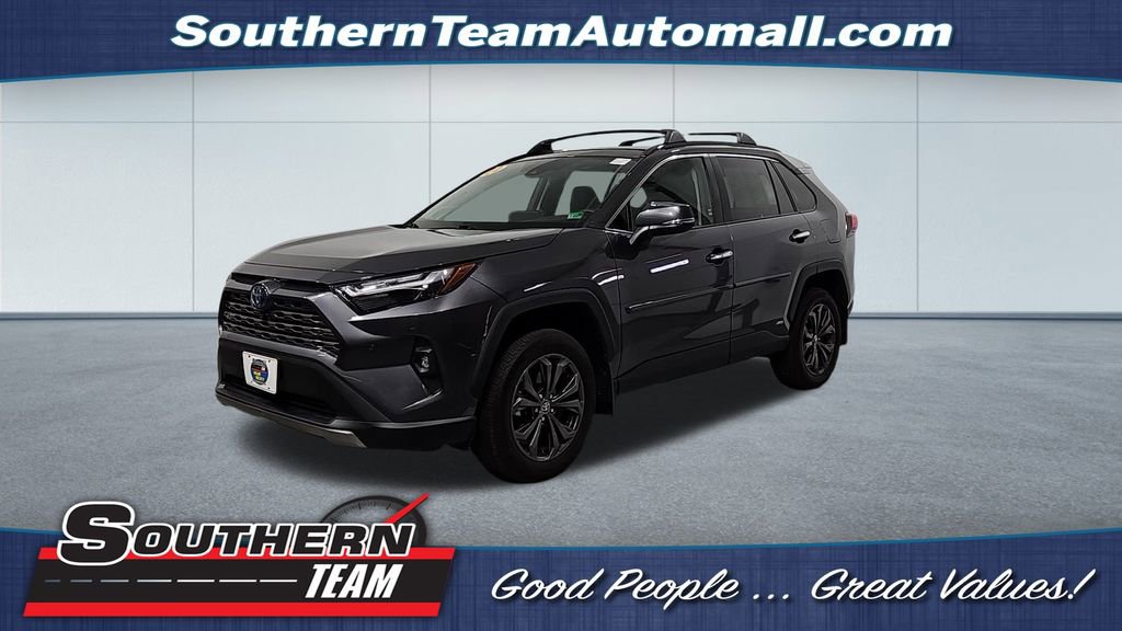 Used 2022 Toyota RAV4 Limited image 1