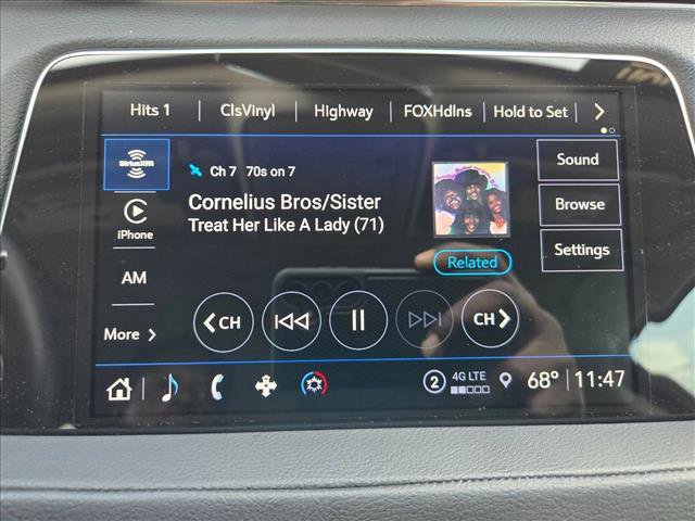 Used 2023 Cadillac XT4 Premium Luxury image 15