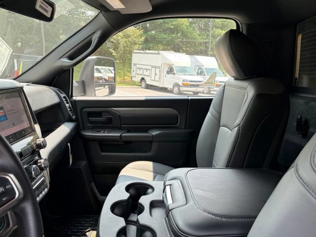New 2026 RAM 4500 Tradesman w/ Chrome Appearance Group RWD image 27