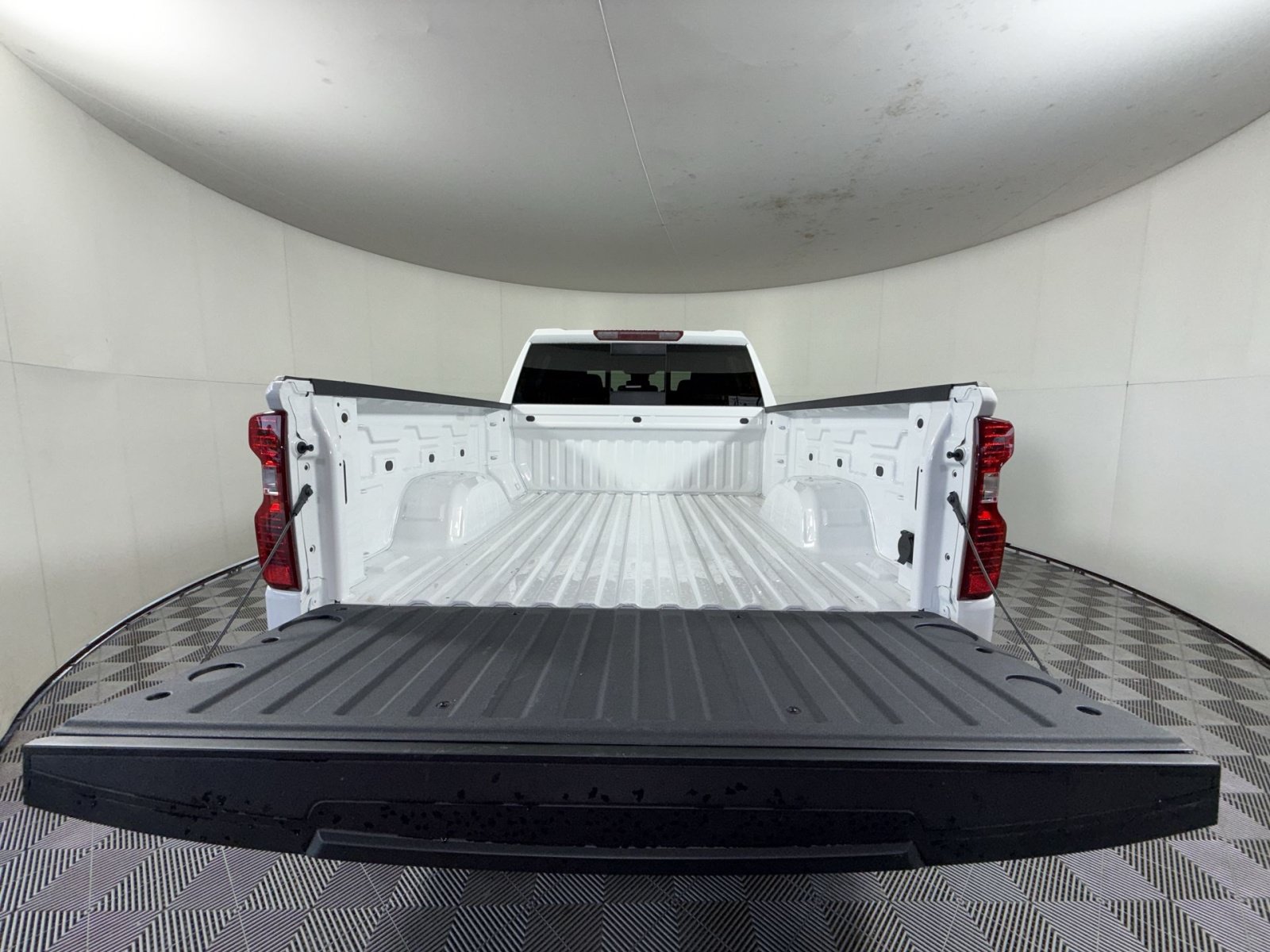 Used 2026 Chevrolet Silverado 1500 LT w/ All Star Edition Plus AWD/4WD image 25