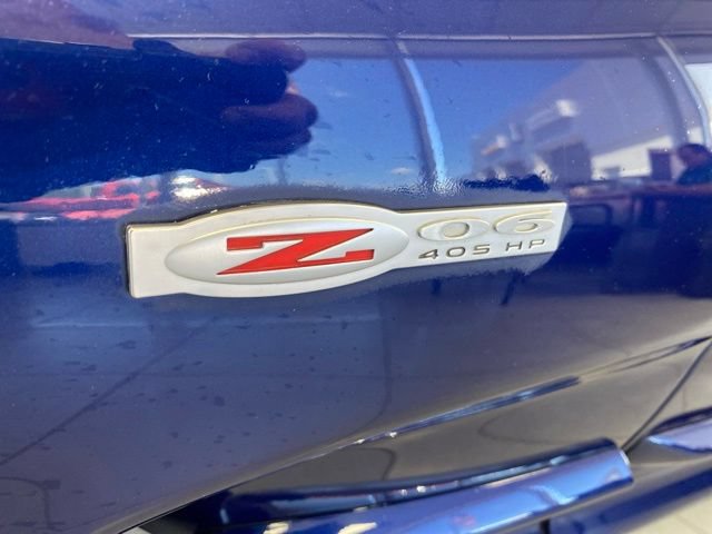 Used 2004 Chevrolet Corvette Z06 w/ Z06 Preferred Equipment Group RWD image 11