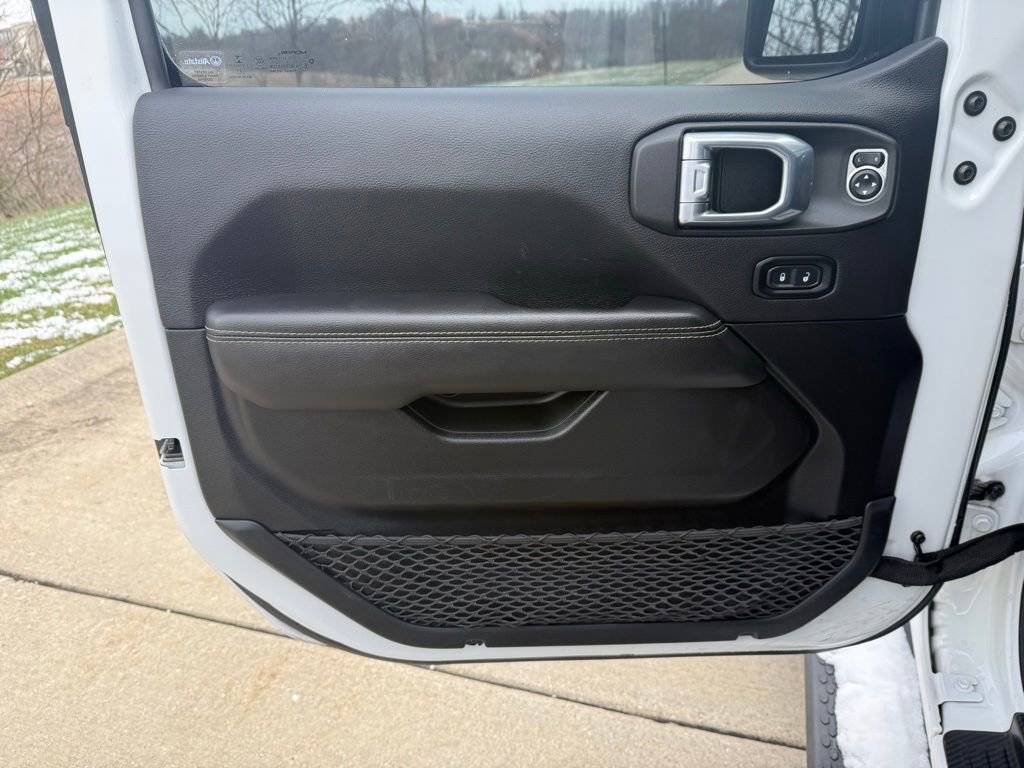 Used 2021 Jeep Wrangler Unlimited Sahara w/ Cold Weather Group image 26