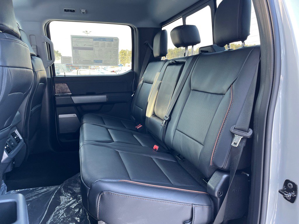 New 2026 Ford F350 Lariat w/ Black Appearance Package AWD/4WD image 11