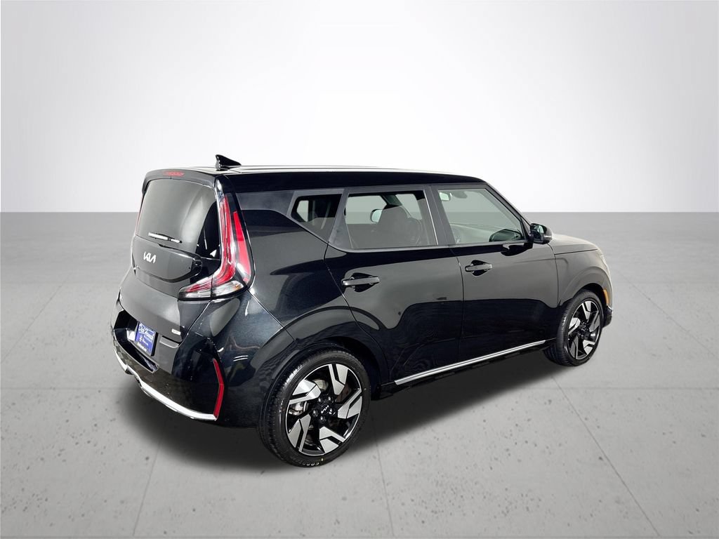 Certified 2023 Kia Soul GT-Line FWD image 7