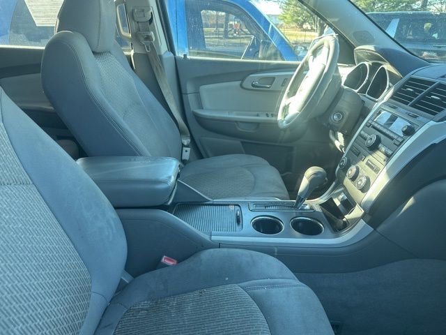 Used 2012 Chevrolet Traverse LT image 3