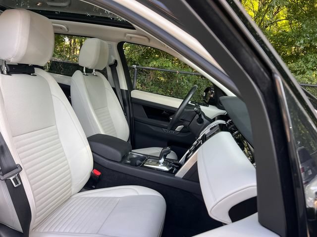 Used 2023 Land Rover Discovery Sport SE AWD/4WD image 36