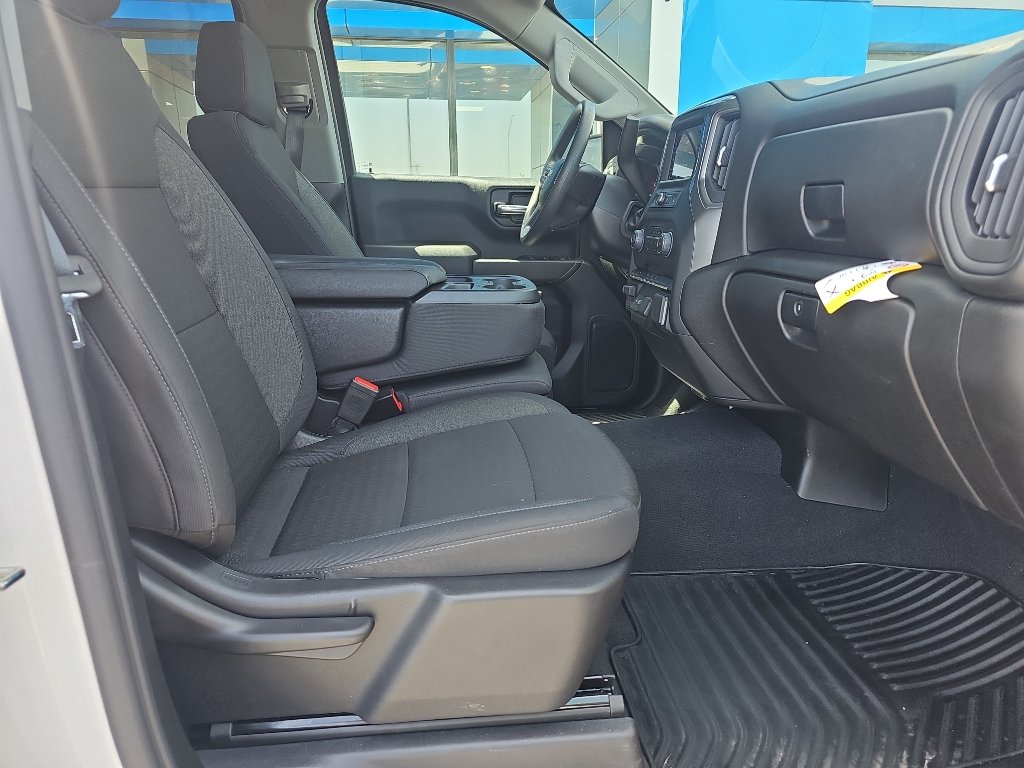 Used 2026 Chevrolet Silverado 1500 Custom AWD/4WD image 10