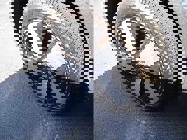 Used 2023 Volvo C40 P8 Recharge Ultimate image 12