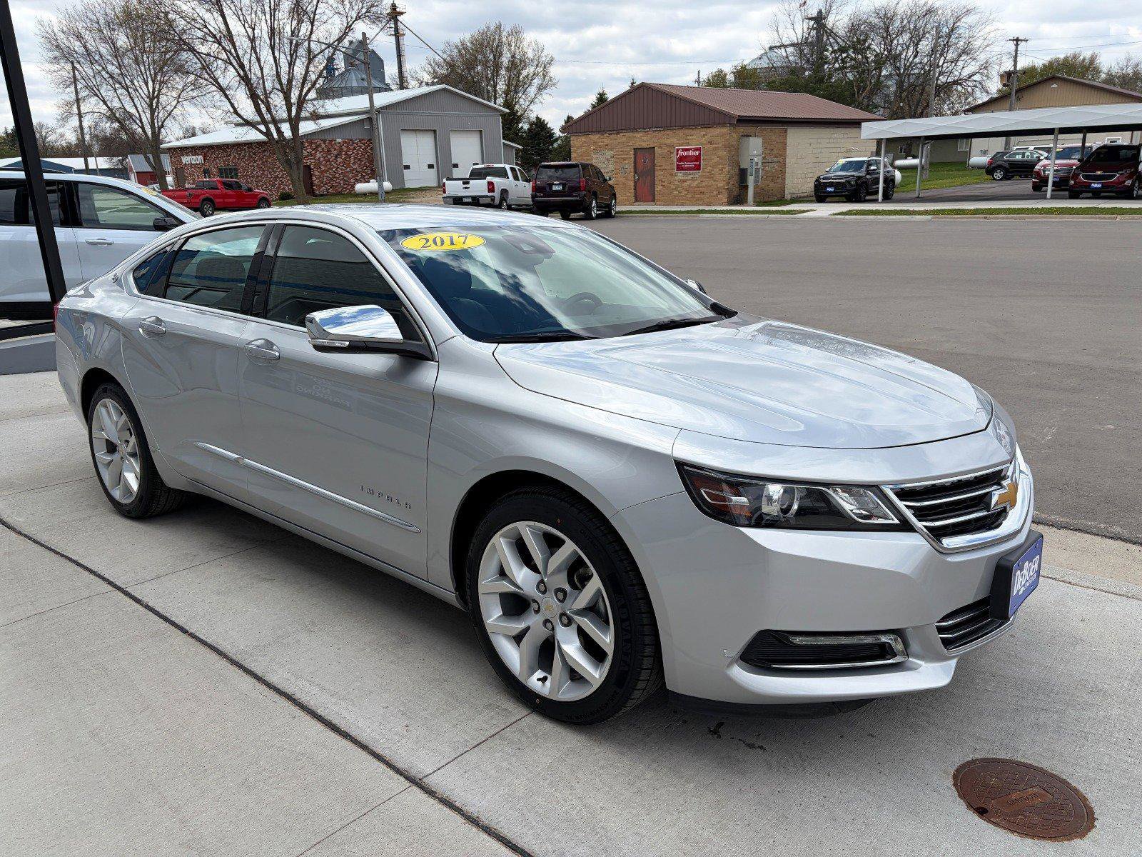 Used 2017 Chevrolet Impala Premier FWD image 6