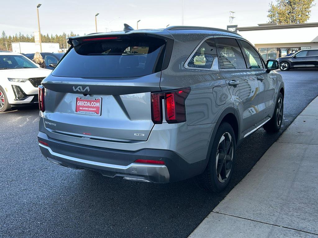 New 2025 Kia Sorento EX image 4