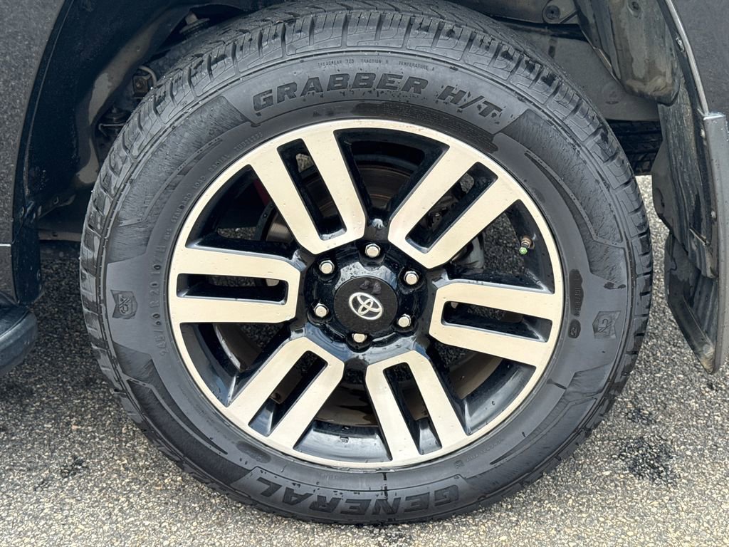Used 2014 Toyota 4Runner Limited AWD/4WD image 19