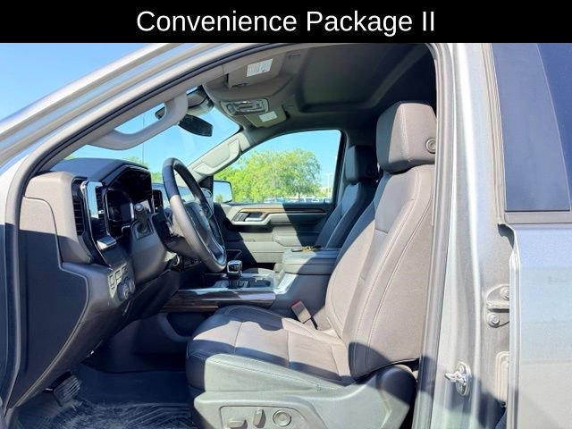 Used 2025 Chevrolet Silverado 1500 LT AWD/4WD image 8