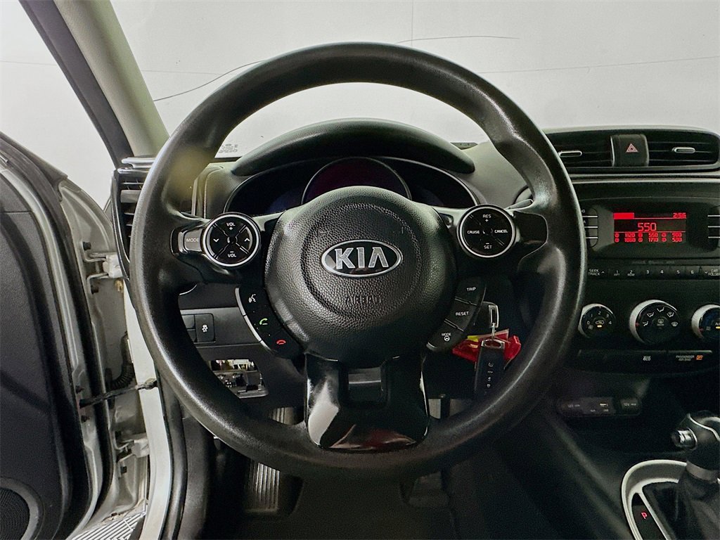 Used 2016 Kia Soul image 11