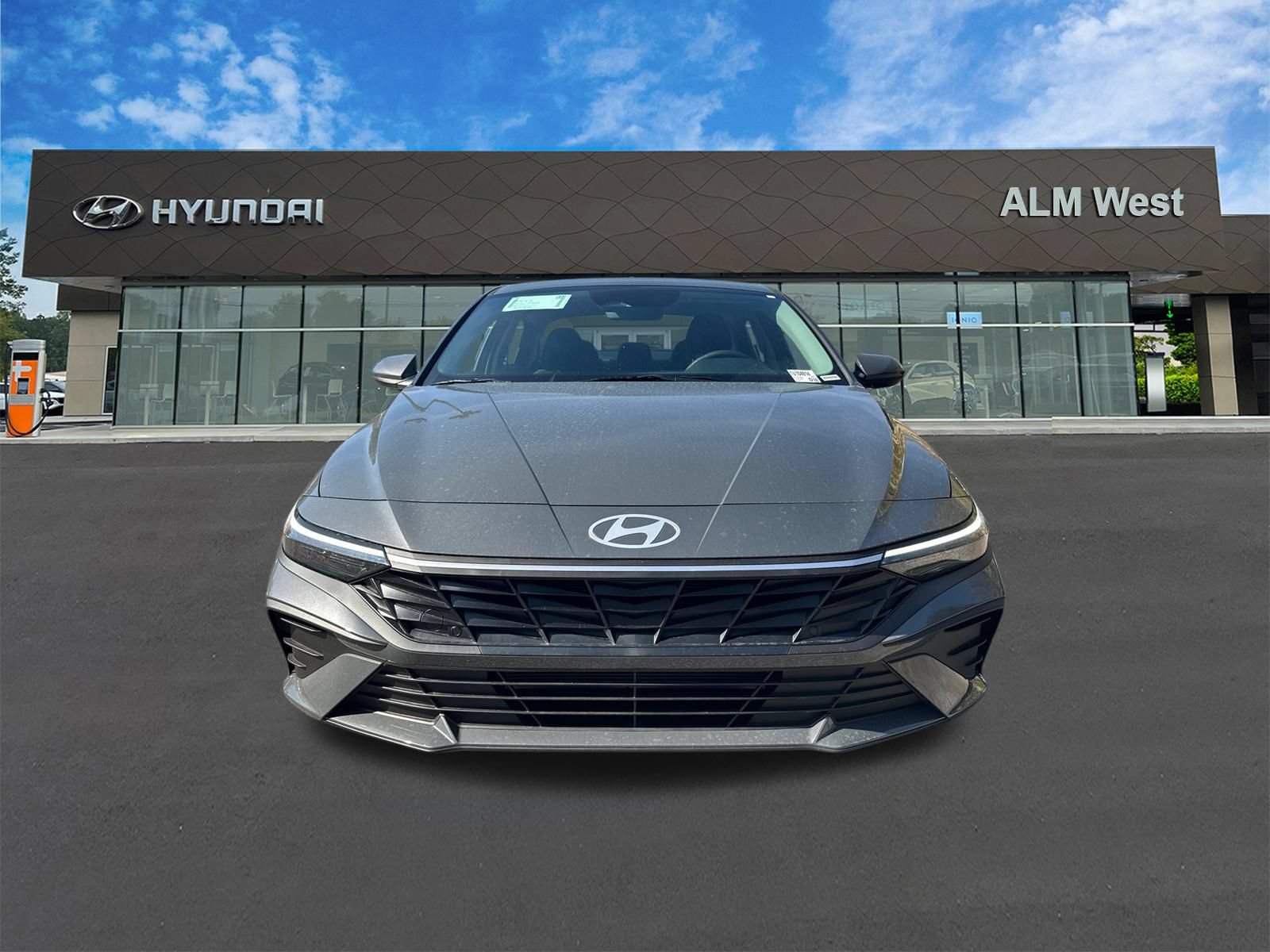 New 2026 Hyundai Elantra SE FWD image 2