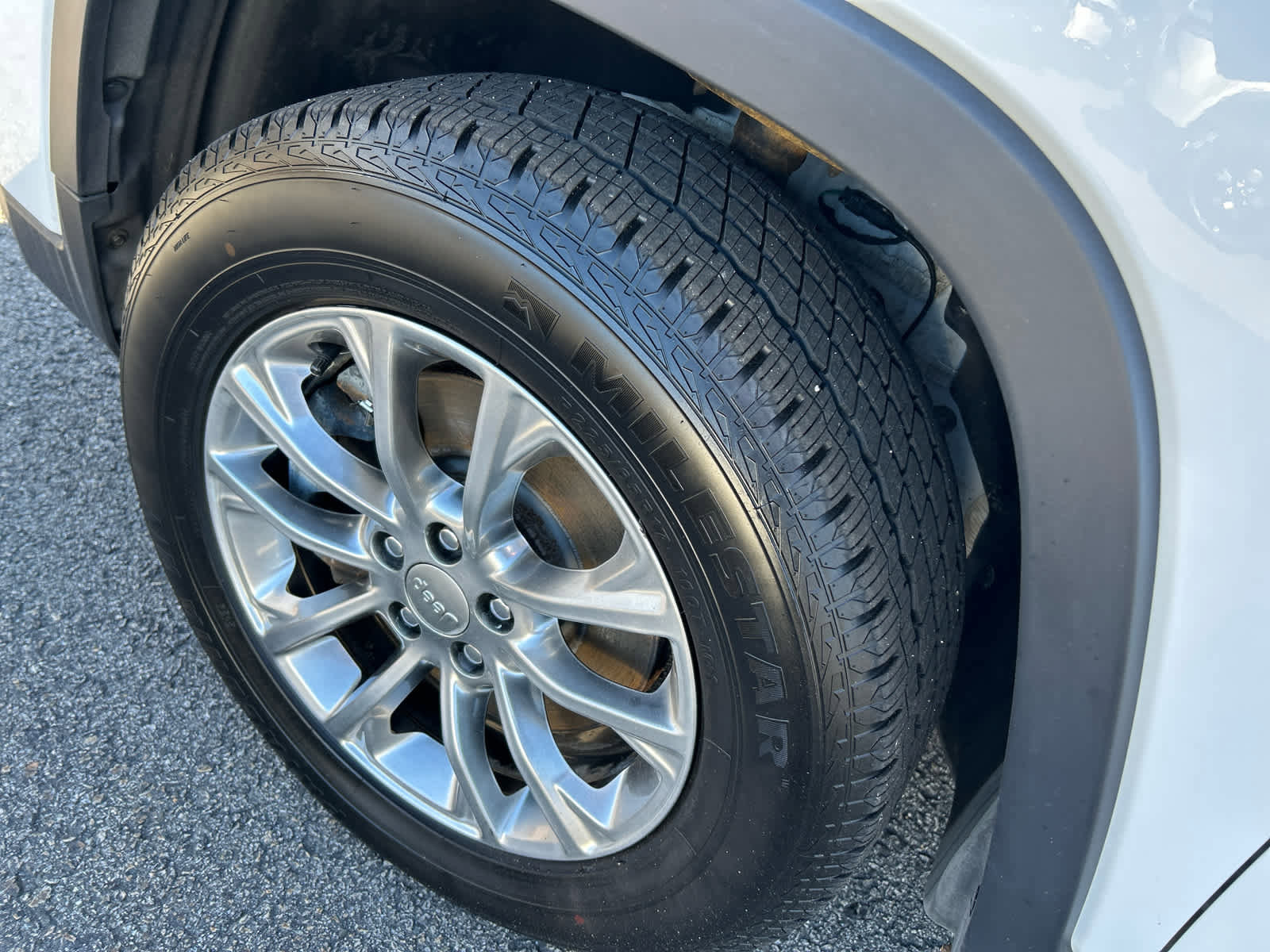 Used 2021 Jeep Cherokee Latitude Plus image 15