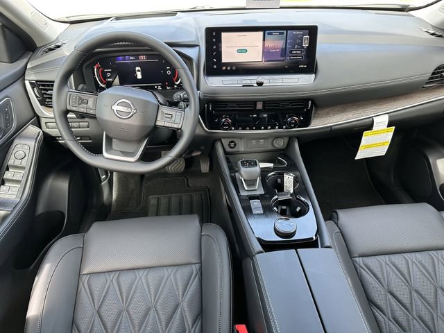 New 2026 Nissan Rogue Platinum image 18