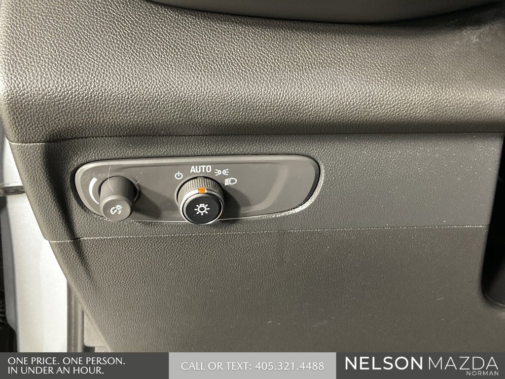 Used 2023 Buick Envision Preferred w/ Sport Touring Package image 40