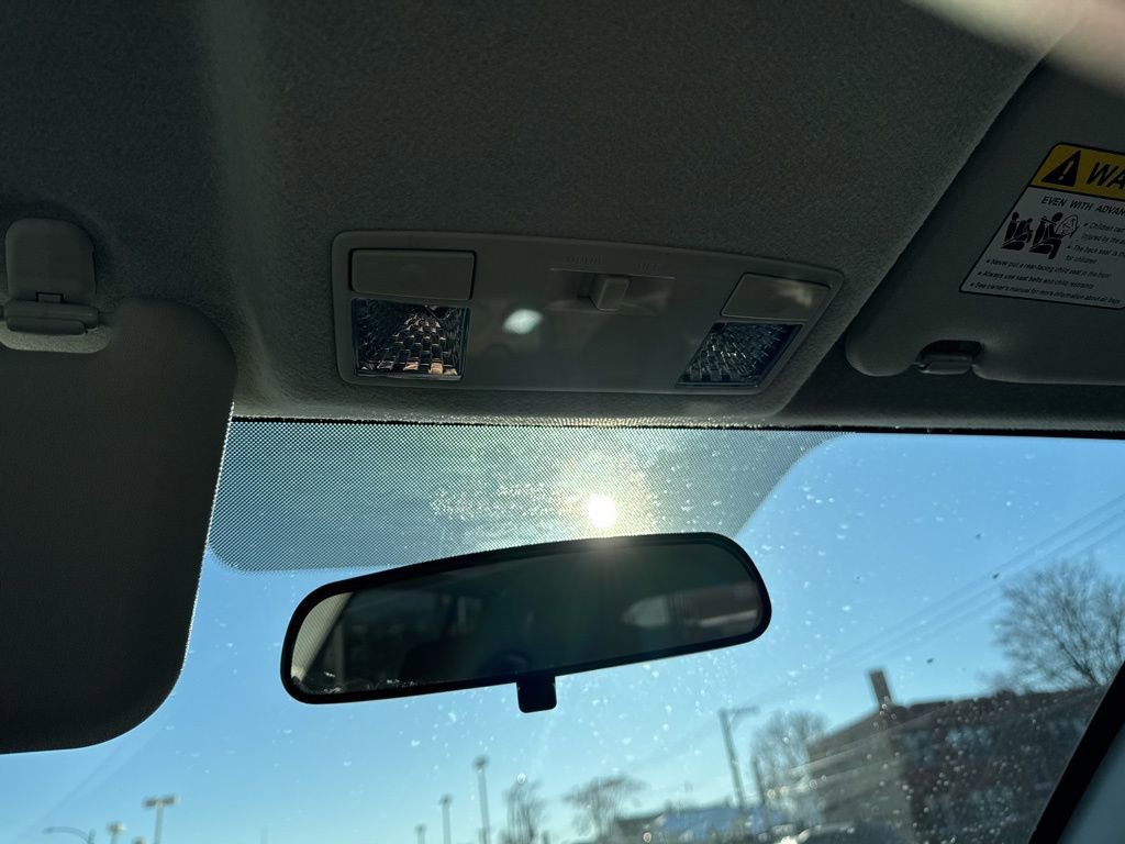 Used 2015 MAZDA MAZDA5 Touring image 28