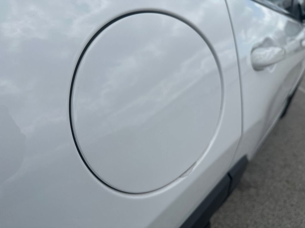 Used 2019 Jeep Cherokee Latitude Plus w/ Cold Weather Group image 33