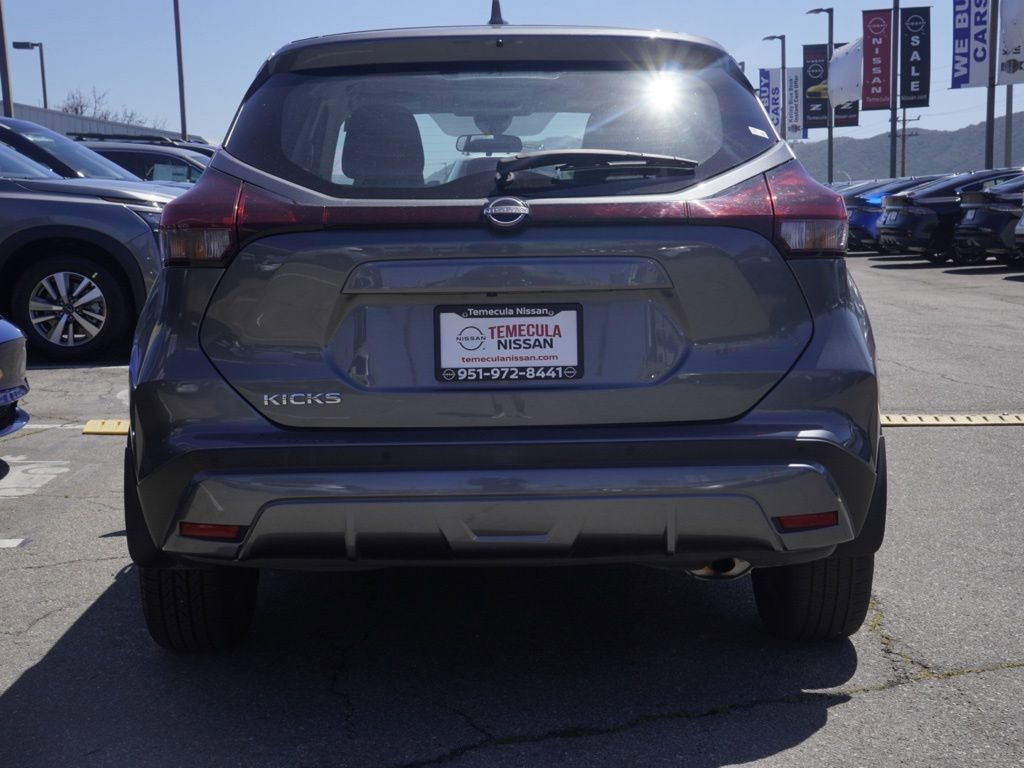 Certified 2024 Nissan Kicks S image 5