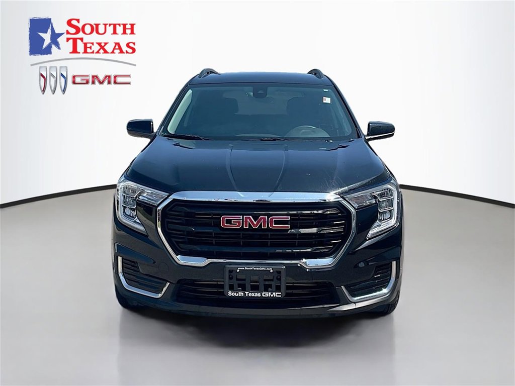 Used 2022 GMC Terrain SLE w/ Driver Convenience Package
