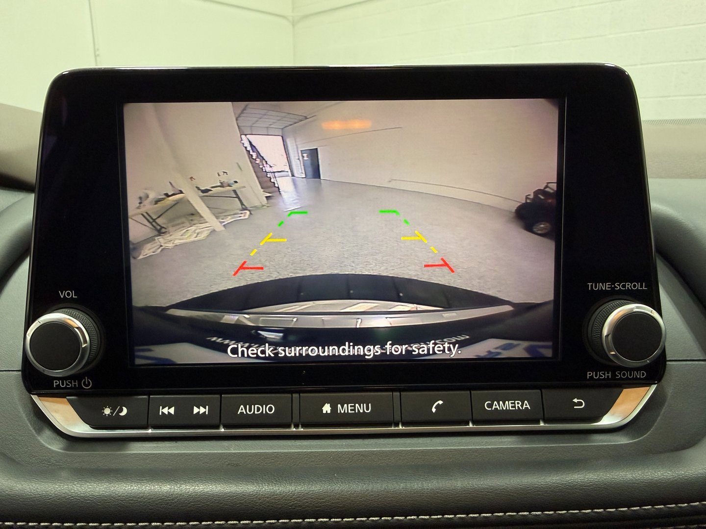 Used 2022 Nissan Rogue SV image 18