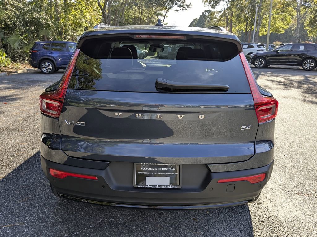 New 2026 Volvo XC40 B4 Plus w/ Protection Package Premier image 5