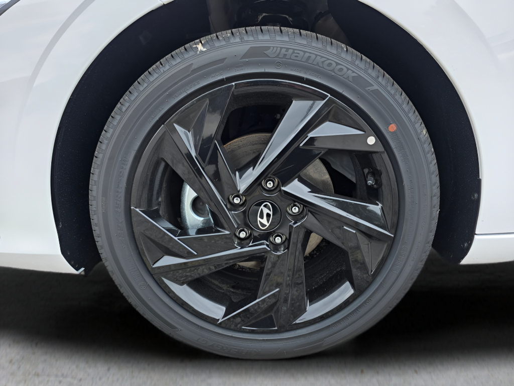 New 2026 Hyundai Elantra SEL Sport Premium FWD image 10