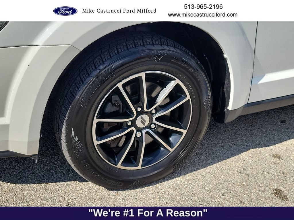 Used 2018 Dodge Journey SE w/ Connectivity Group FWD image 9