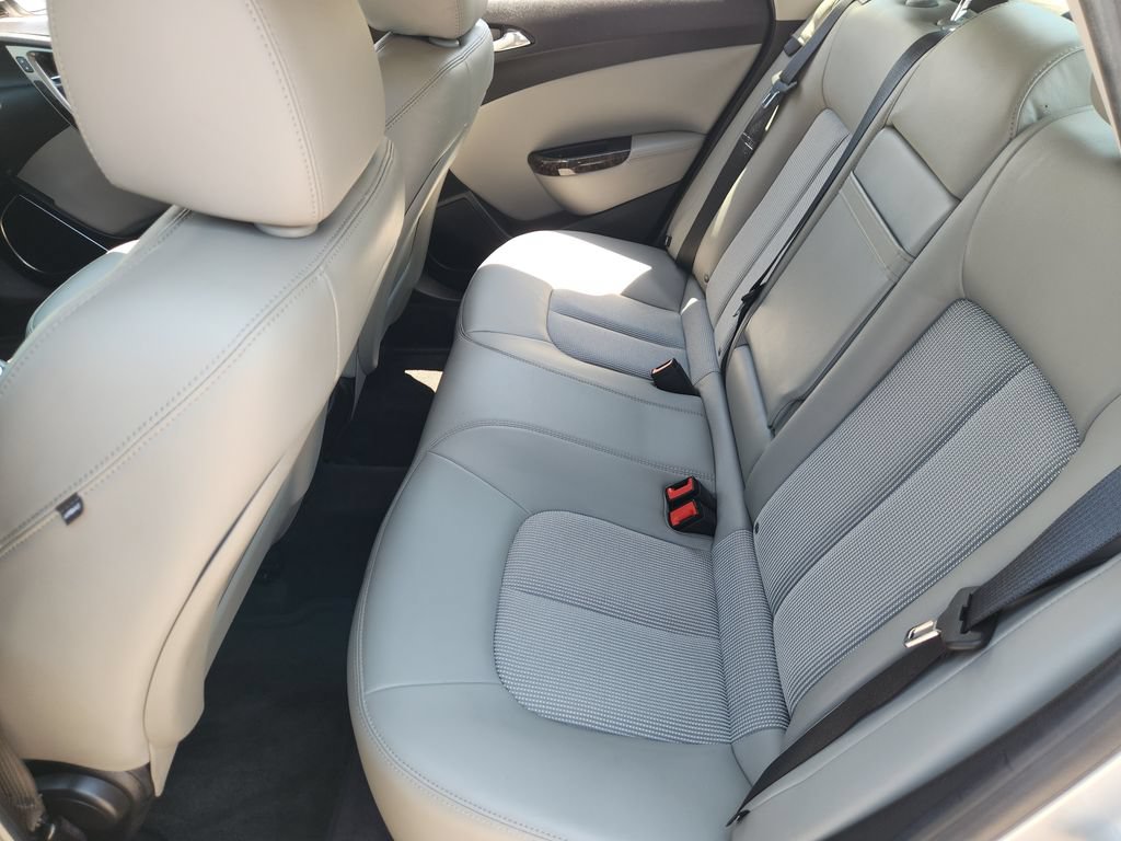 Used 2012 Buick Verano Convenience FWD image 21