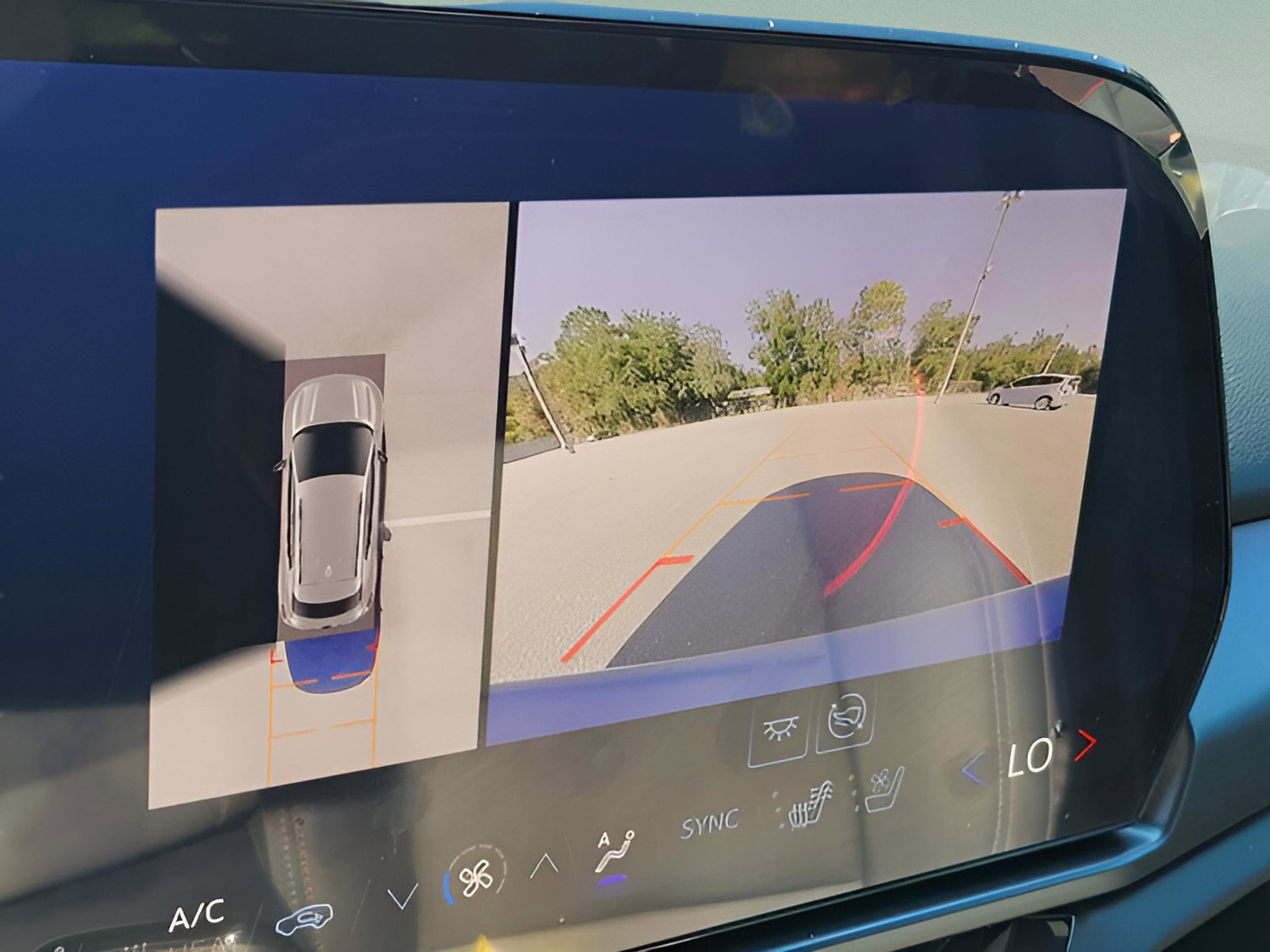 New 2025 Chevrolet Equinox EV RS w/ Active Safety Package 3 image 24