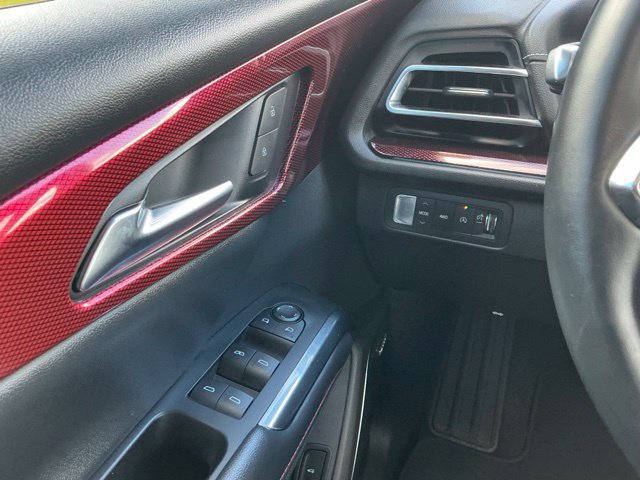 Used 2025 Chevrolet Traverse Z71 w/ Enhanced Driving Package AWD/4WD image 24