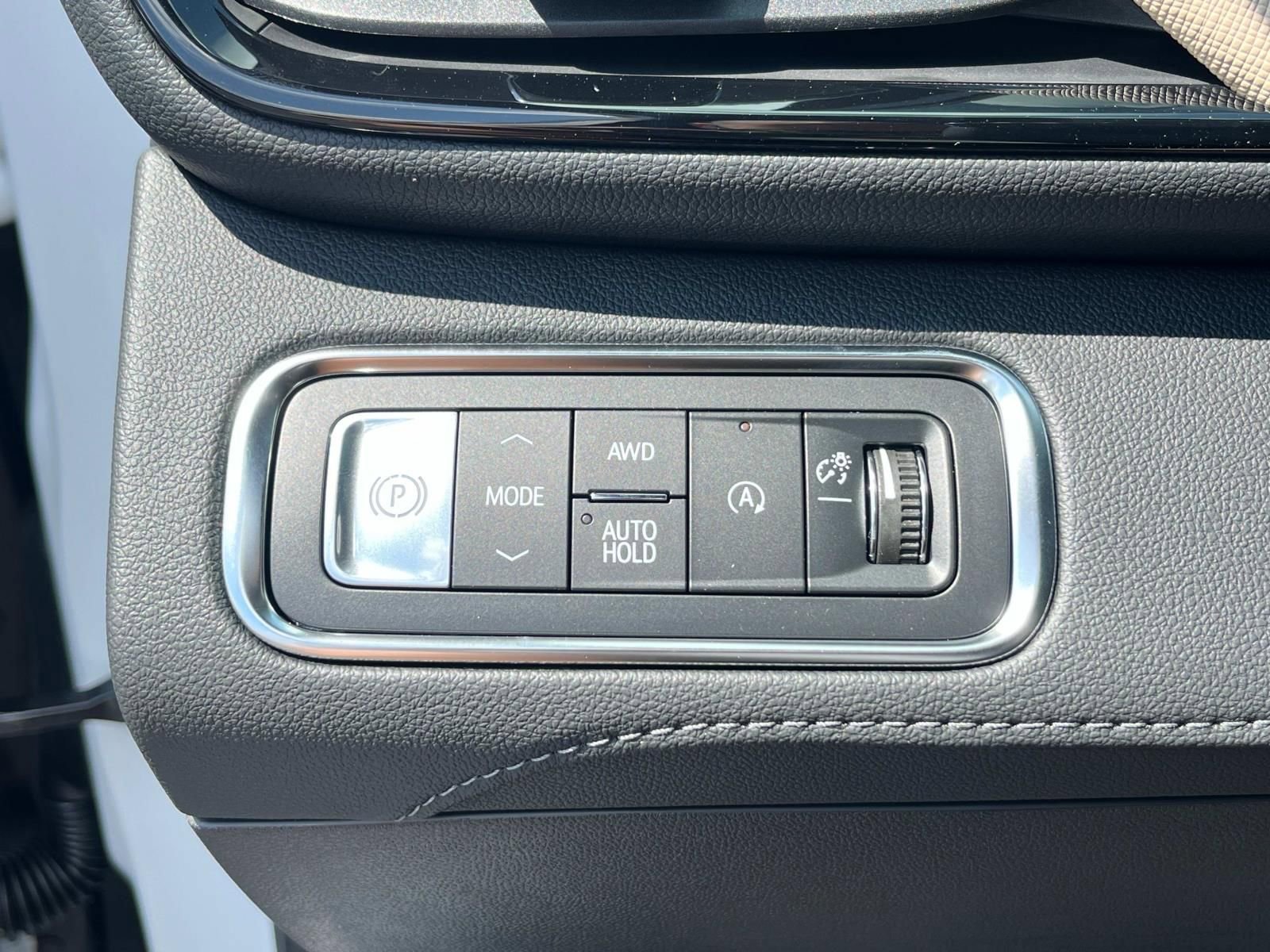New 2026 Buick Enclave Preferred w/ Power Package AWD/4WD image 27