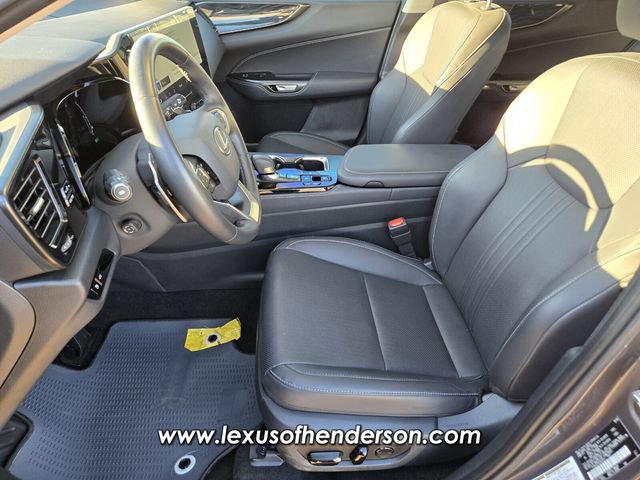 Used 2025 Lexus NX 350h AWD w/ Accessory Package (2T) image 11
