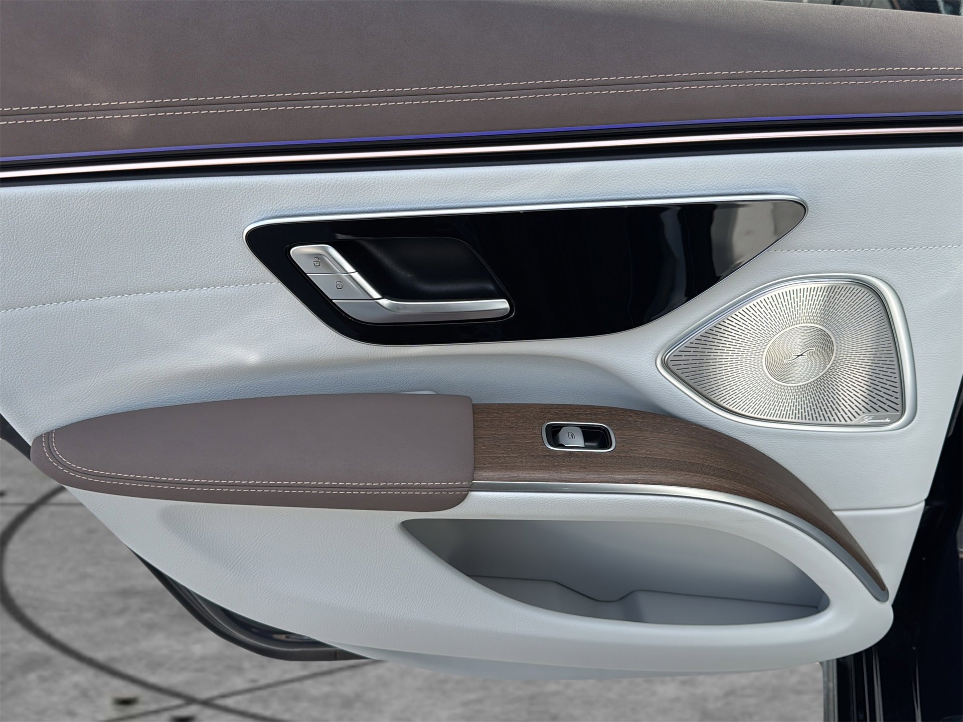 Certified 2023 Mercedes-Benz EQS 450+ 4MATIC Sedan image 13